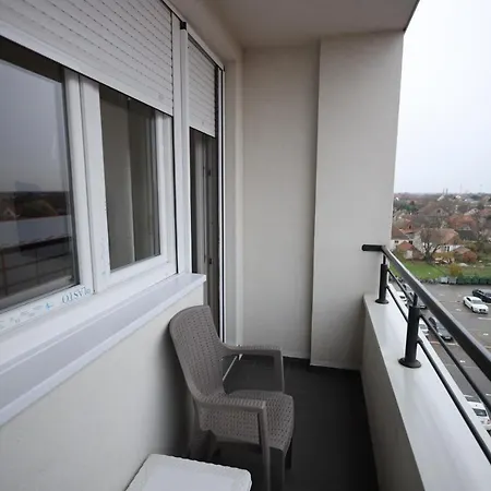 Dana Appartement Nova Pazova