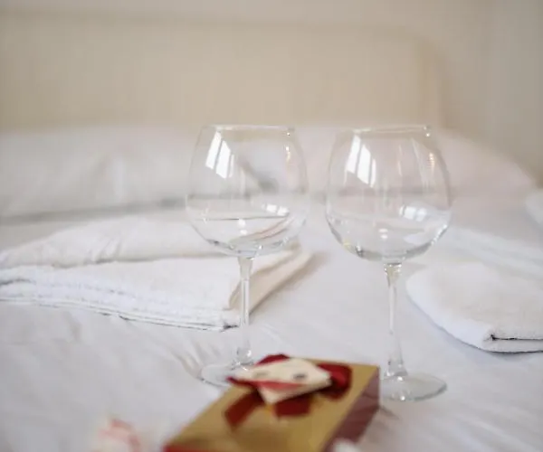 Dana Διαμέρισμα *